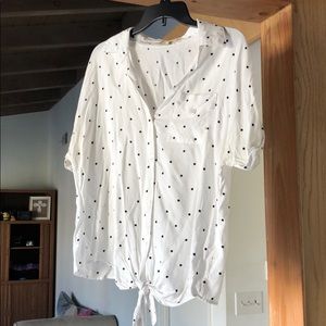 Polka dot knitted button up